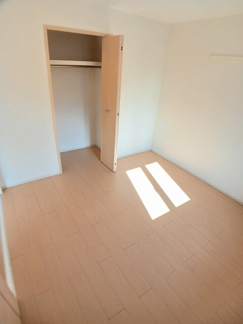 ブリーズヒル国領　Ｅ ベッドルーム