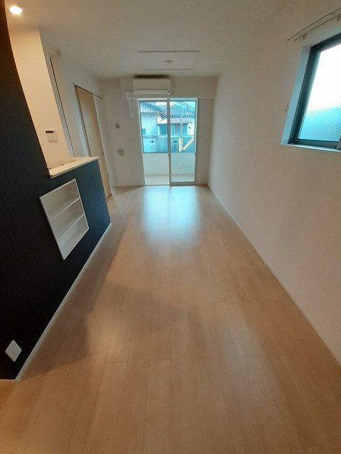 ピアッツァ高木　Ａ リビング