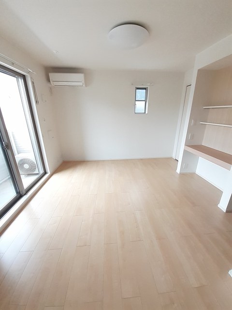 シュウ・レミングＥ リビング