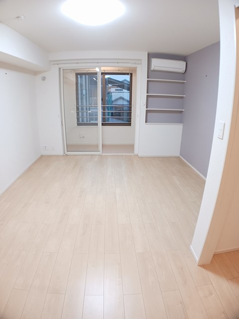 クラール泉池Ａ リビング