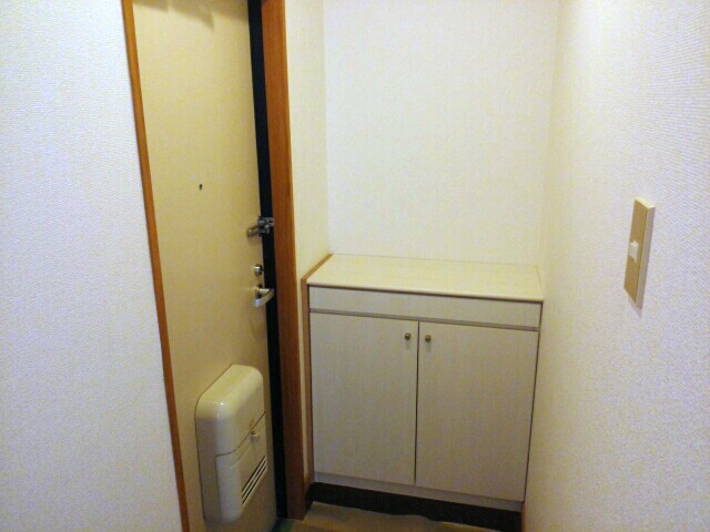 メゾン光峰Ａ棟 玄関