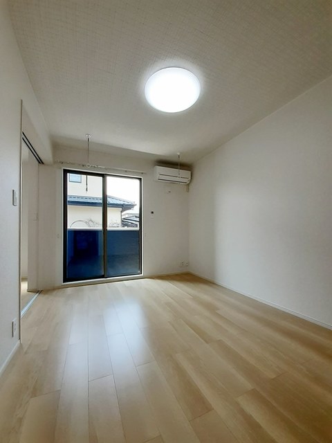 ヴィラ・アインツ リビング