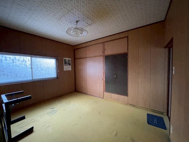 多喜浜4丁目貸家　6DK ベッドルーム