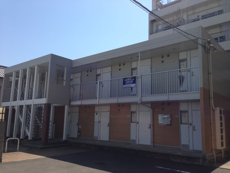 レオパレスＩＭＡＢＡＲＩ中央 201号室 外観