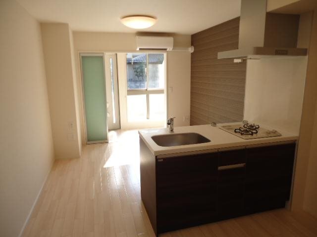 エンターレ妻鳥 リビング