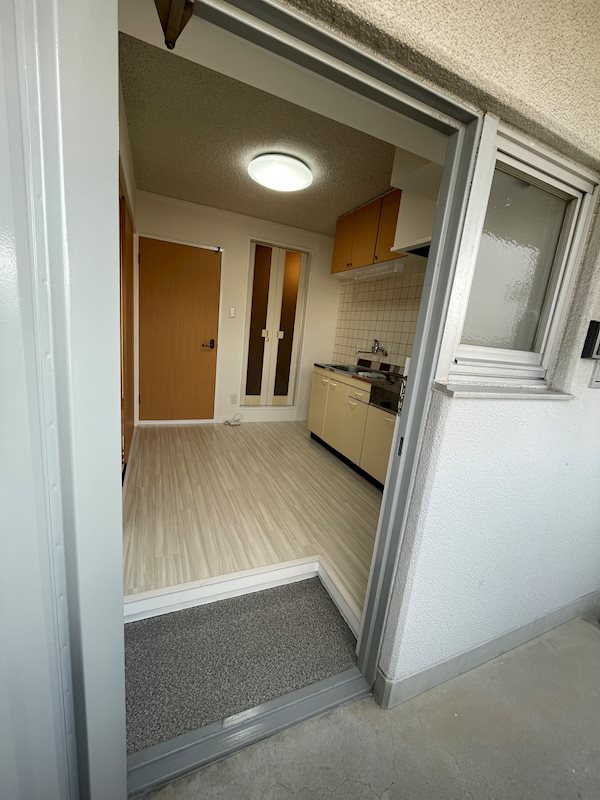 メゾンセイントマロー 玄関