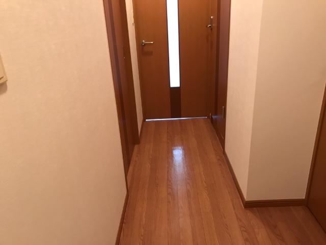 エスタージ・ヒルズ　１番館 玄関