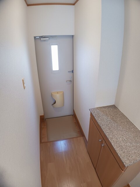 ノヴェール新幸　Ａ 玄関