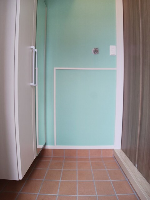 メゾン・アリエッタ 玄関