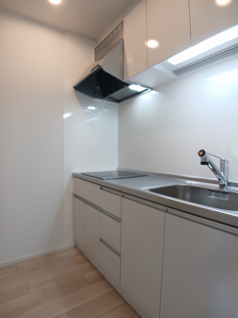 メゾン・モンタン キッチン