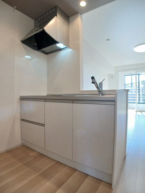 アルストロメリア キッチン