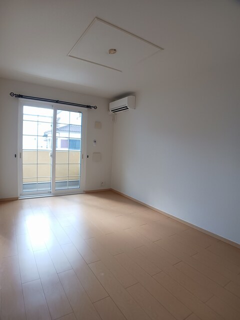 ラ・トゥール・フェリシア リビング