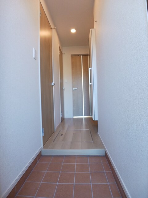 アルストロメリア 玄関