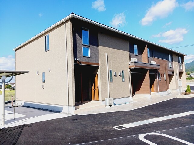 メゾン・モンタン 106号室 外観