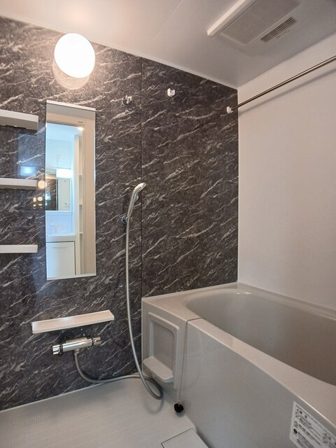 メゾン・モンタン 風呂画像