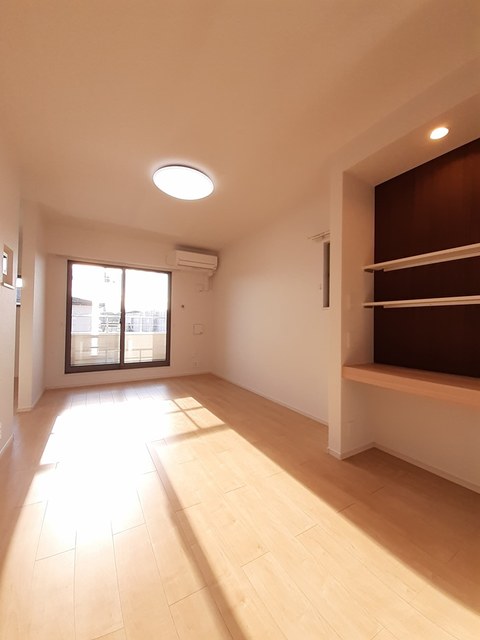 クラール東村　Ｂ リビング