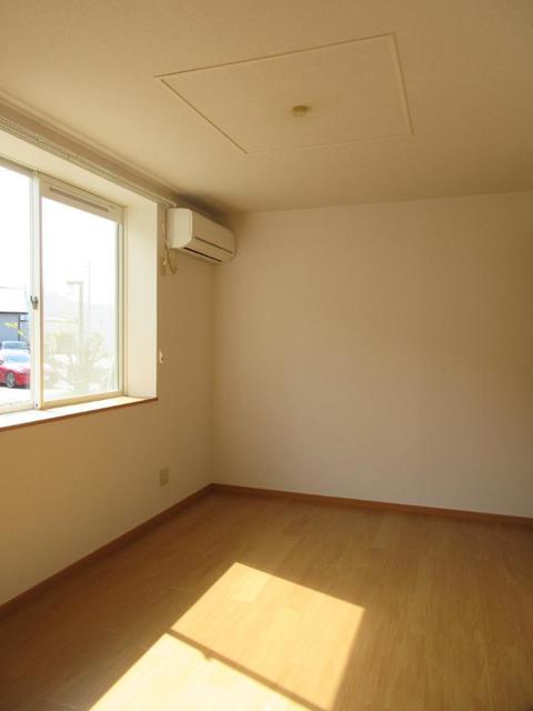 シャルマン牛渕Ａ リビング