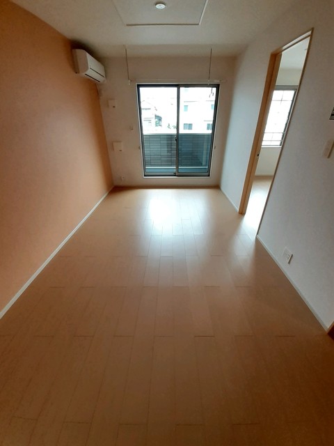 サン　パルムⅡ リビング