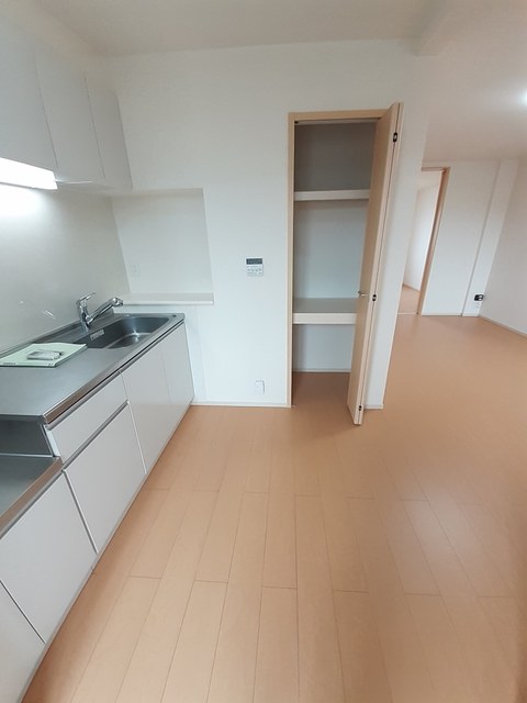 サニー・エンゼル その他7