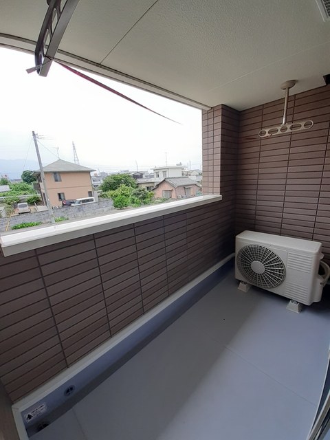 サニー・エンゼル ベランダ