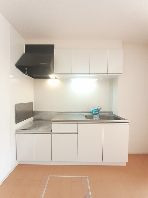 アンダー　ワン　ルーフ　Ⅱ キッチン