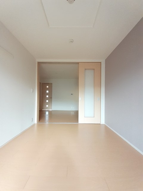 アンダー　ワン　ルーフ　Ⅱ ベッドルーム