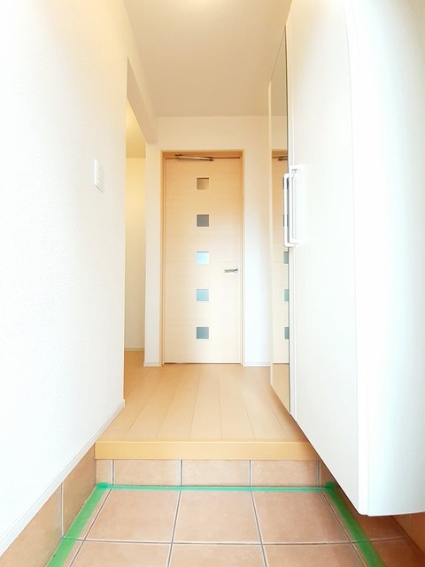 ヴィラ有ノ木 玄関