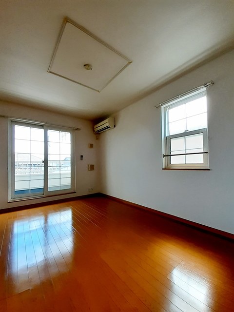 シャトレ－ヌ立花Ｂ リビング