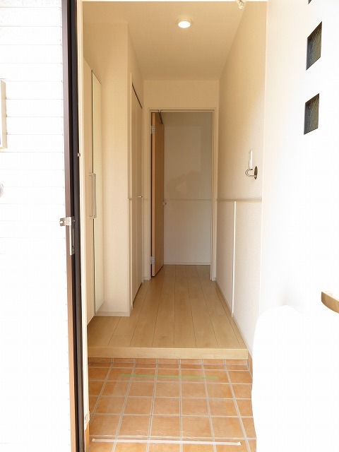 デュ・ソレイユ 玄関