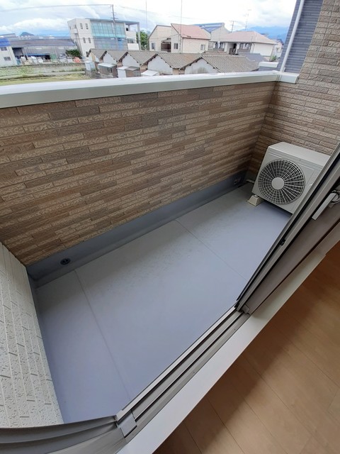 レジデンス鳥生１０ ベランダ