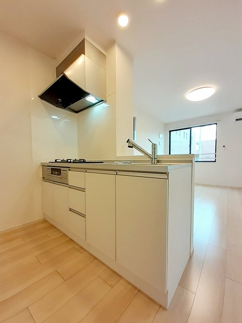 パイン　ビレッジ キッチン