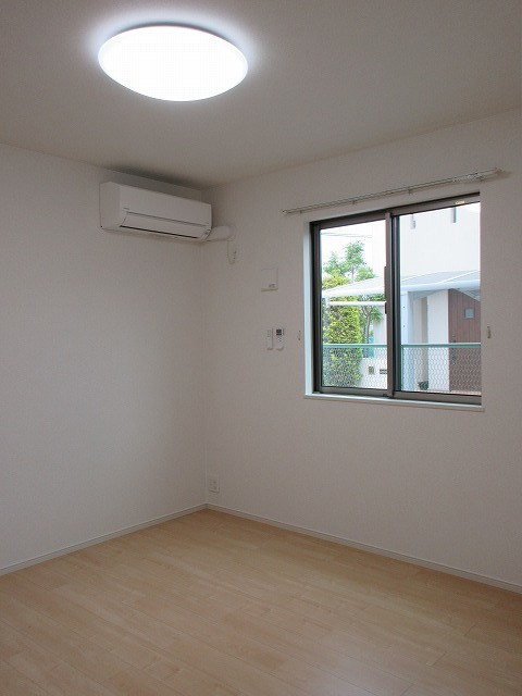 野田ハイツ　Ⅲ ベッドルーム