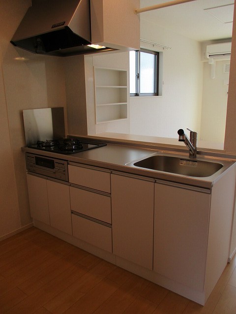 エヴァーグリーン　Ｎ．Ｋ キッチン