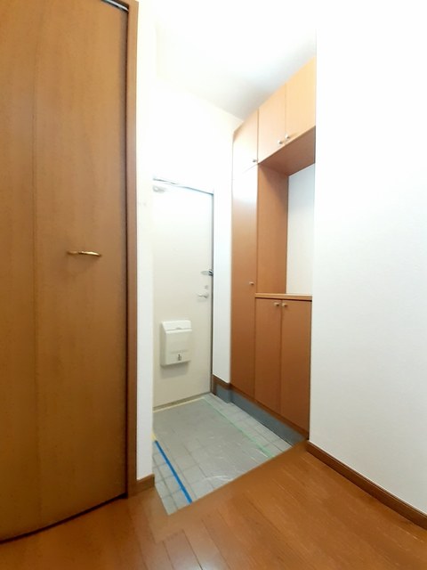 オーブリーＭ　Ⅱ 玄関