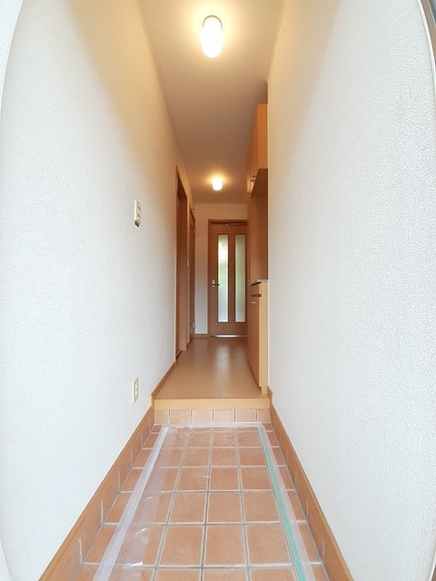 カーサ・ソーレ　Ｂ 玄関