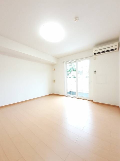 カーサ・ソーレ　Ｂ リビング