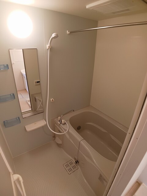 リスティ　ストロイエⅠ 風呂画像