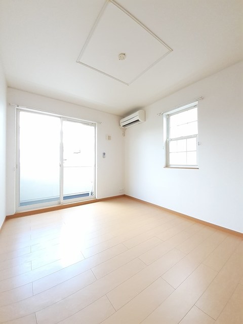 エクセラン別名Ⅱ　Ｂ リビング