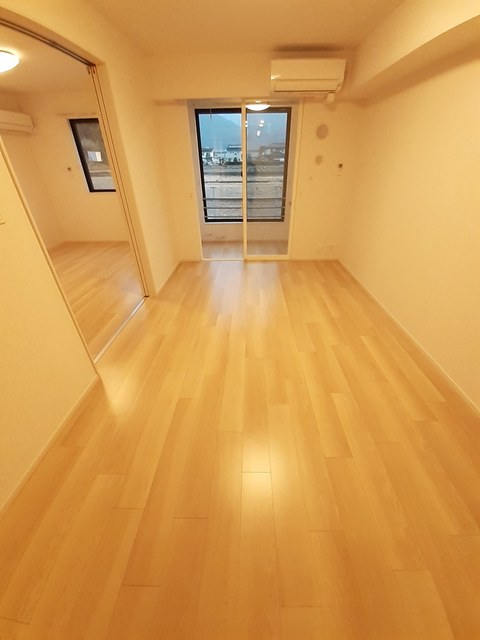 メゾンリヴィエールＯ リビング