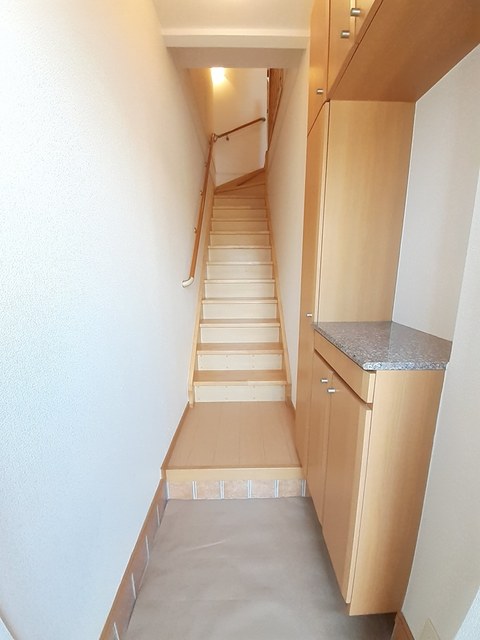 ラウルスＫ 玄関