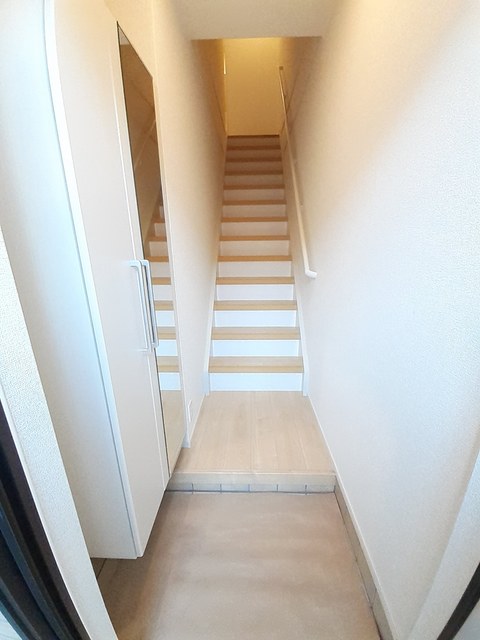 クラール西原　Ａ 玄関