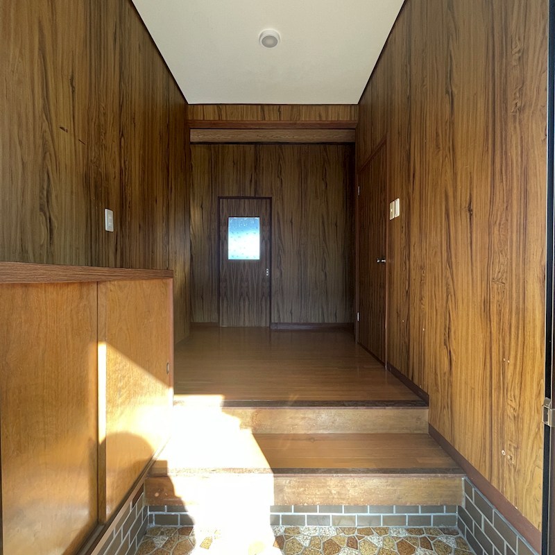 南高井町平屋 玄関