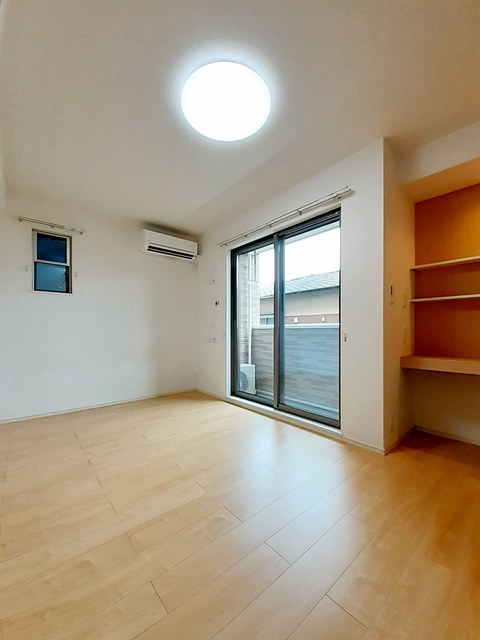 レジデンス鳥生４ リビング