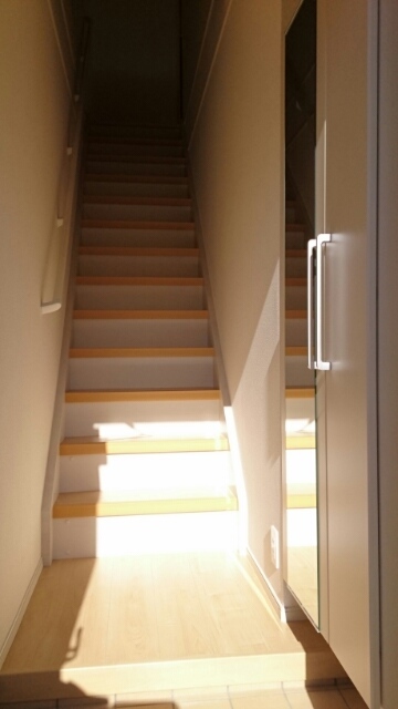 ルボヌール今治 玄関