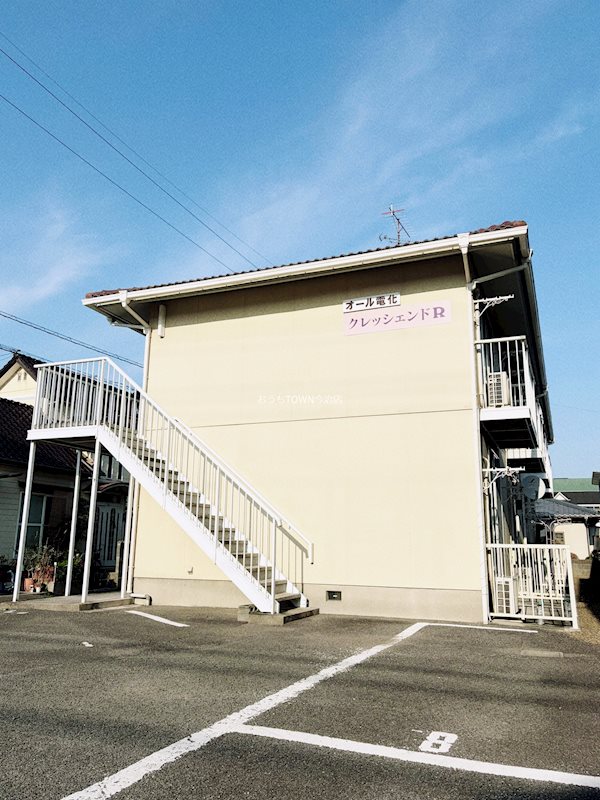 クレッシェンドR 205号室 外観