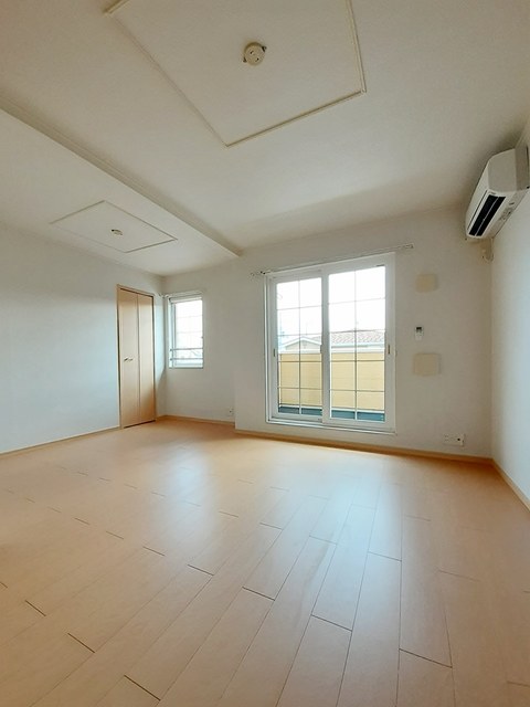 リーヴル　ディマージュＡ リビング