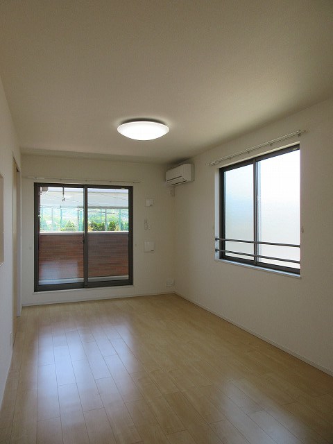 アミューゼ・クレールⅠ リビング