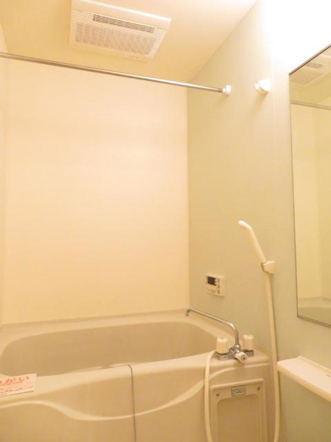 パストラーレ道後Ｂ 風呂画像