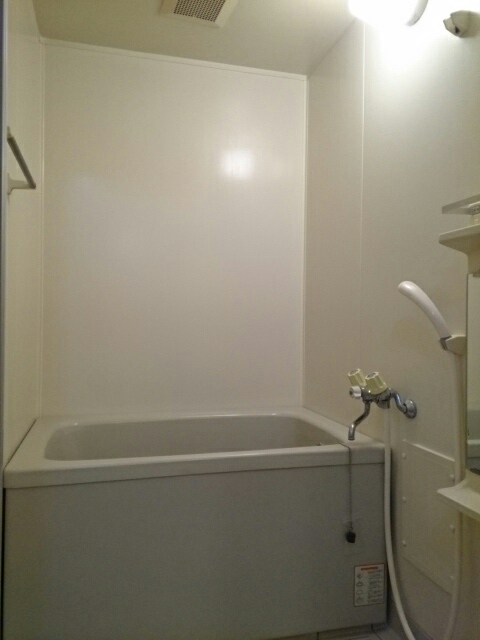 ドミールシャンテ 風呂画像