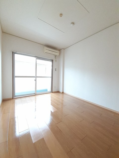 グランドマンション茶うす リビング